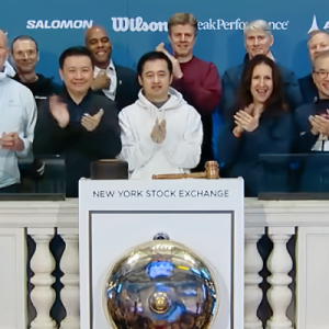 始祖鸟投资人赚翻了